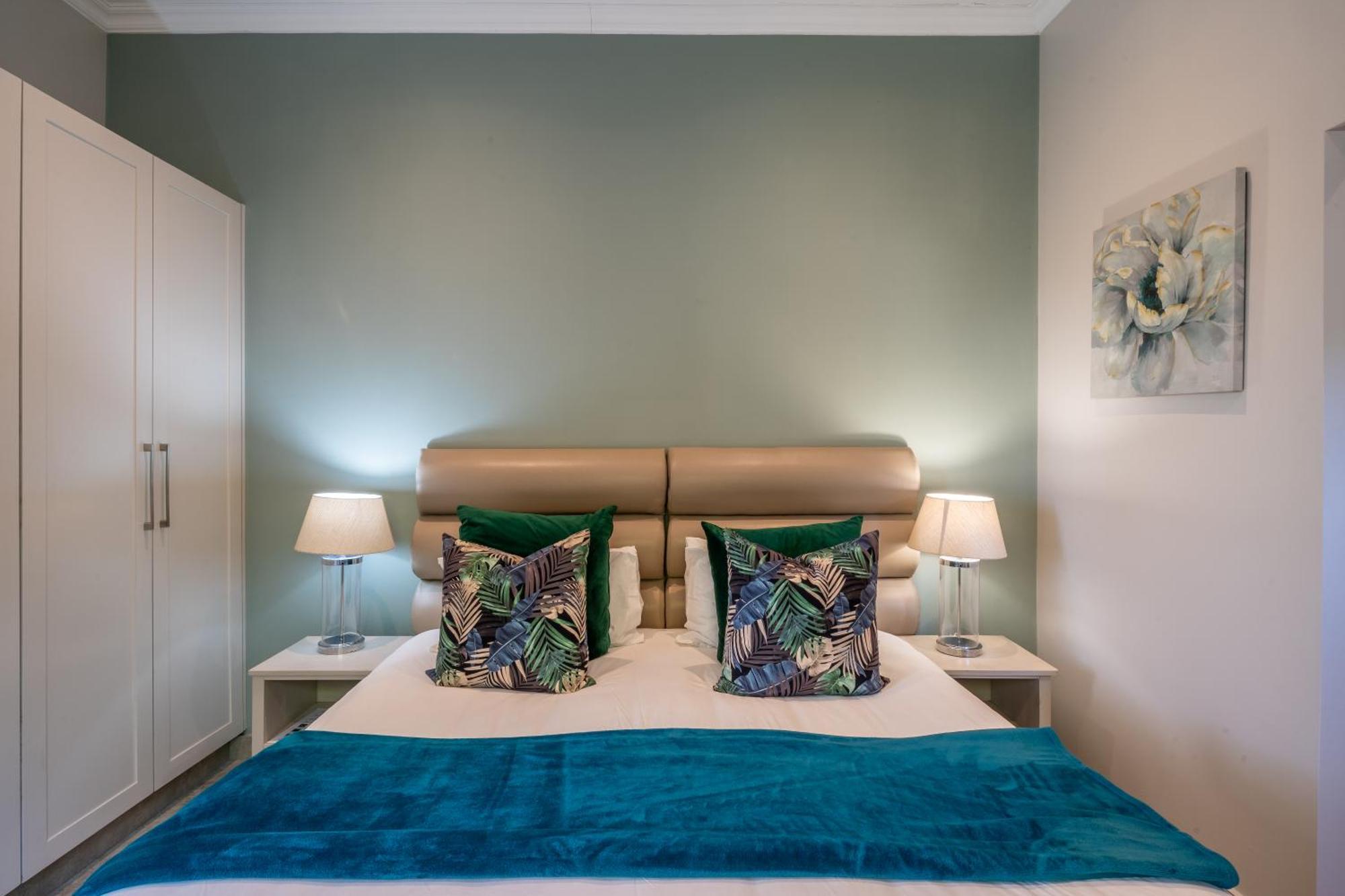 Seashore 2 Bedroom Luxury Unit - Breakwaters Haven Apartment