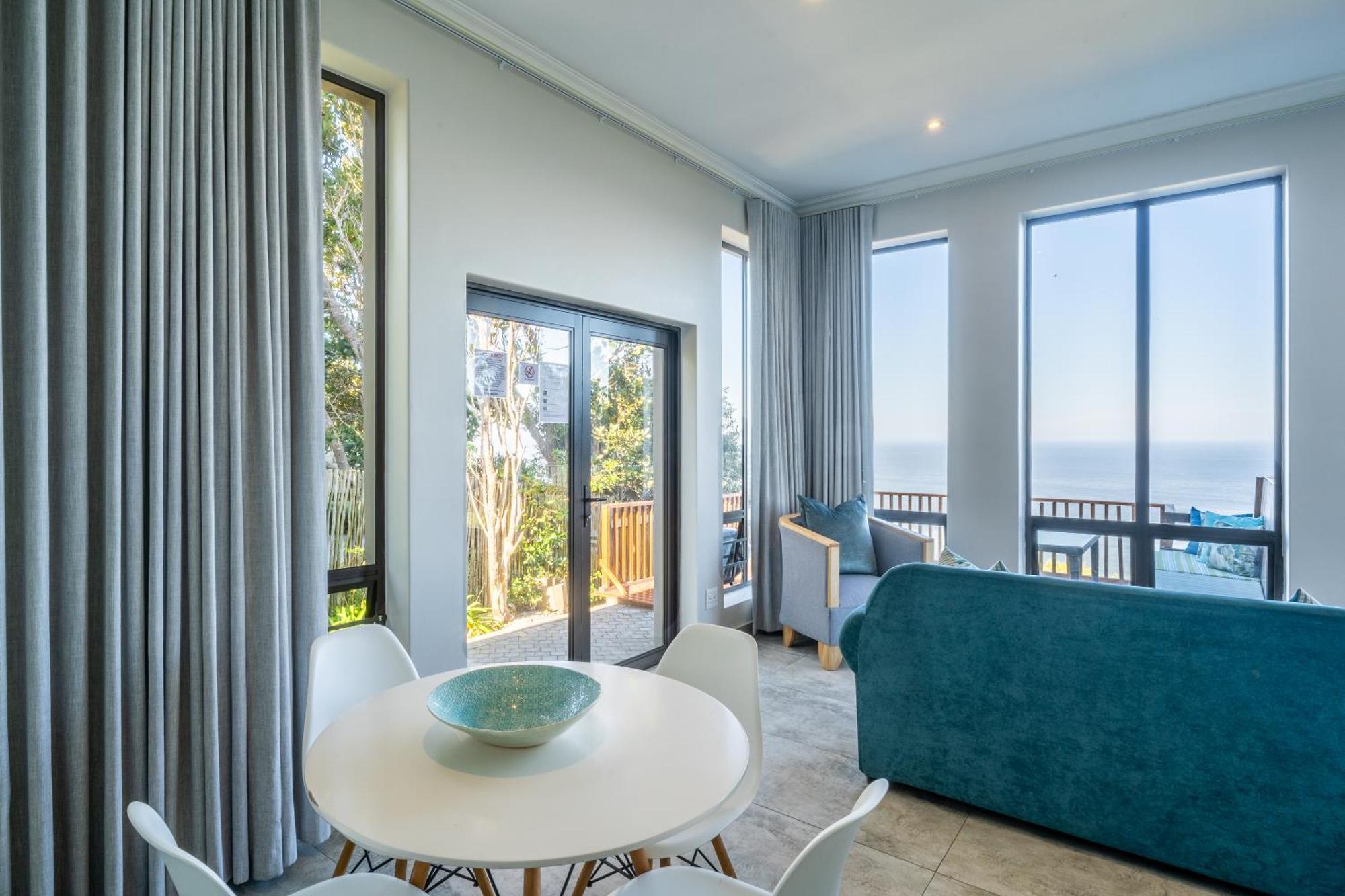 Seashore 2 Bedroom Luxury Unit - Breakwaters Haven Knysna